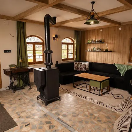 Nest Uludag * Huseyinalan