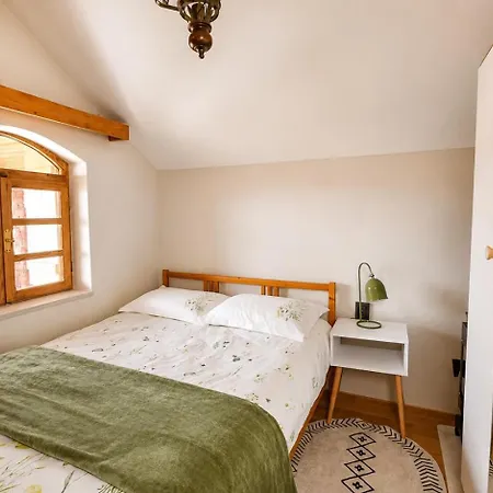 Nest Uludag *